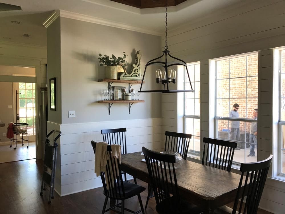 See How the Pros Apply Asphalt Roof Shingles