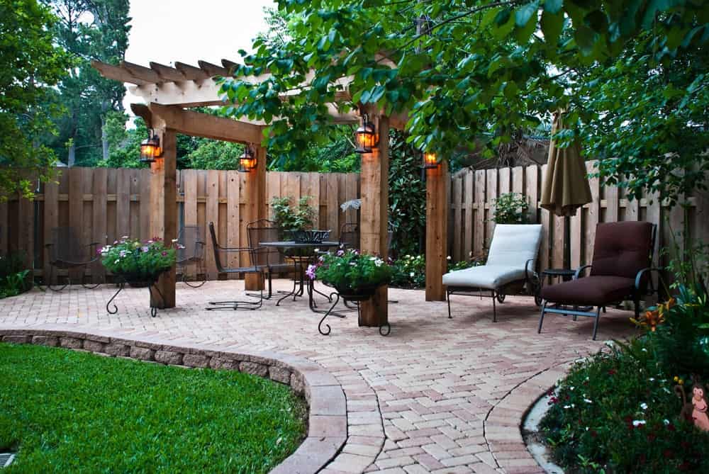 Roofing Issues & Your Roof Material Matters